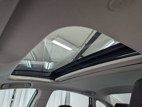 Used 2023 Honda Accord EX image 14