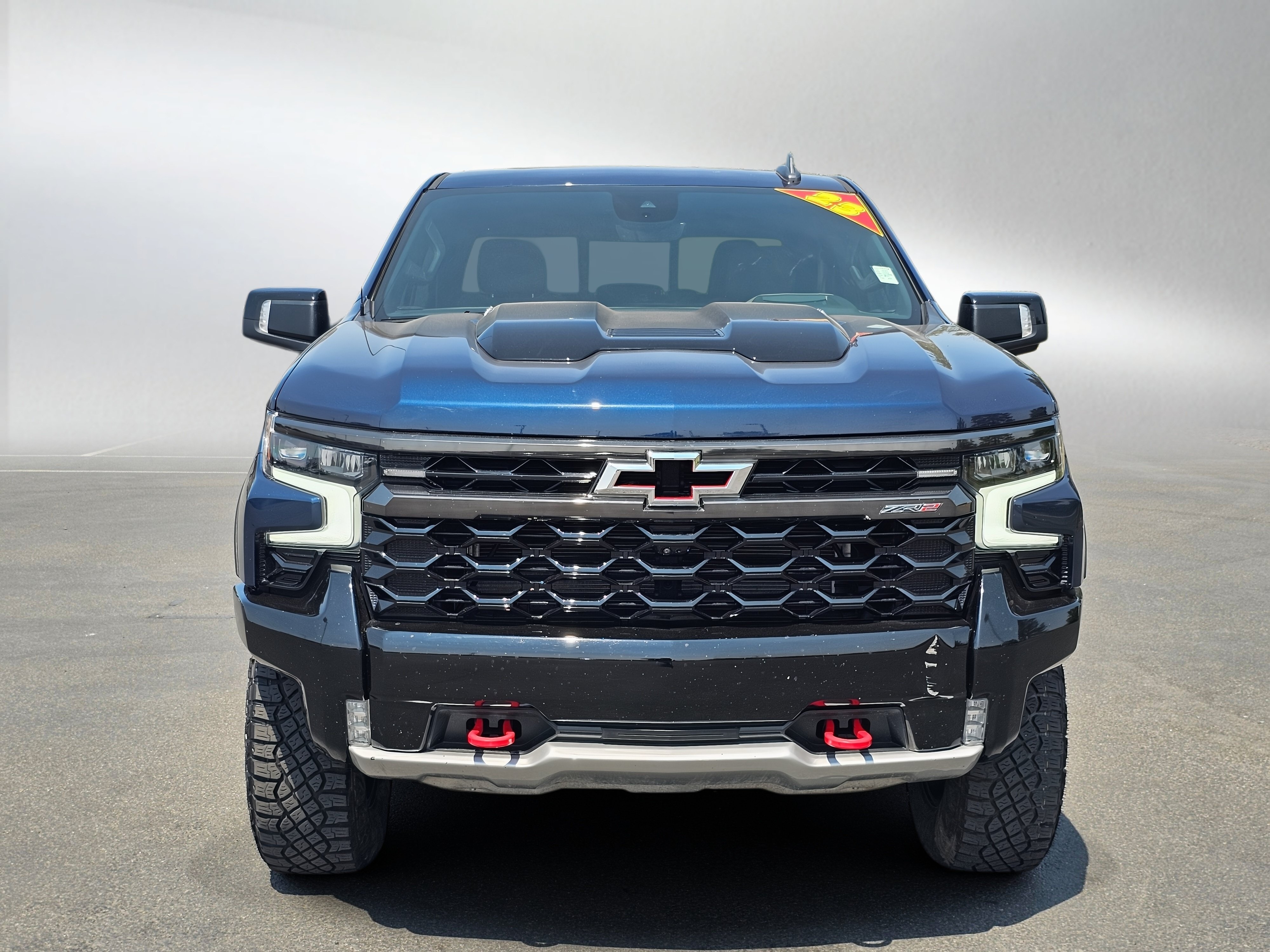 Used 2023 Chevrolet Silverado 1500 ZR2 w/ Technology Package AWD/4WD image 8