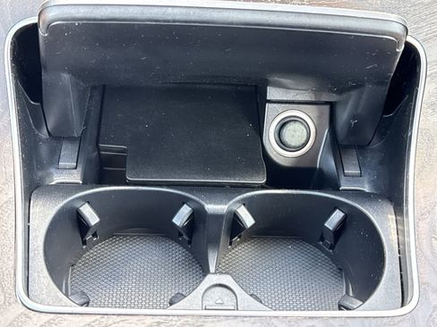 Used 2018 Mercedes-Benz C 300 Cabriolet image 19