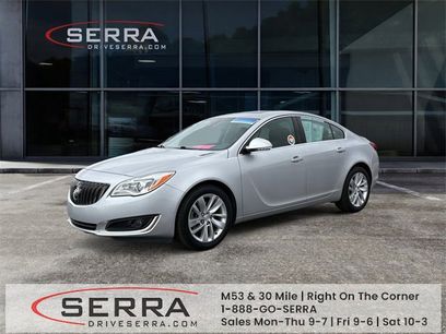 Used 2016 Buick Regal Premium w/ Driver Confidence Package #1