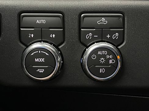 New 2026 GMC Sierra 1500 Elevation w/ Preferred Package AWD/4WD image 22