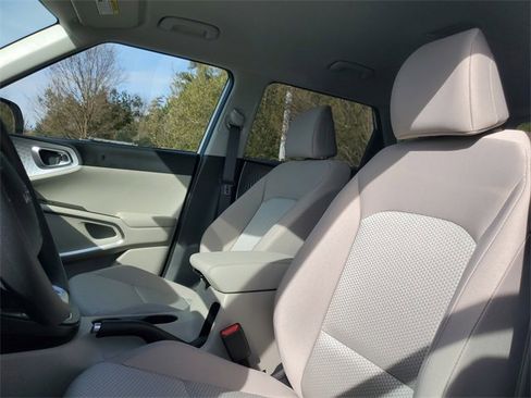 New 2025 Kia Soul LX w/ LX Technology Package image 13