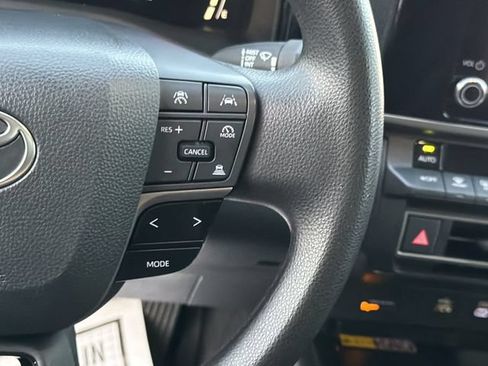 Used 2025 Toyota Camry LE FWD image 25