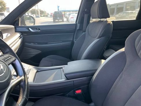Used 2025 Hyundai Palisade Calligraphy AWD/4WD image 9