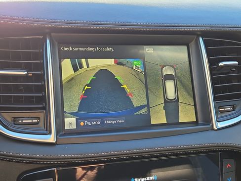 Used 2022 INFINITI QX50 Essential image 18