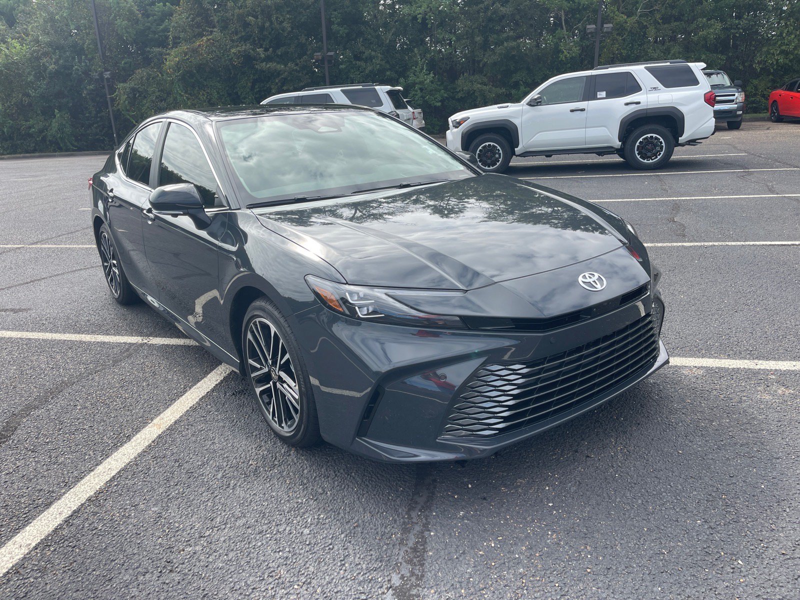 Used 2026 Toyota Camry XLE w/ Premium Plus Package FWD image 1