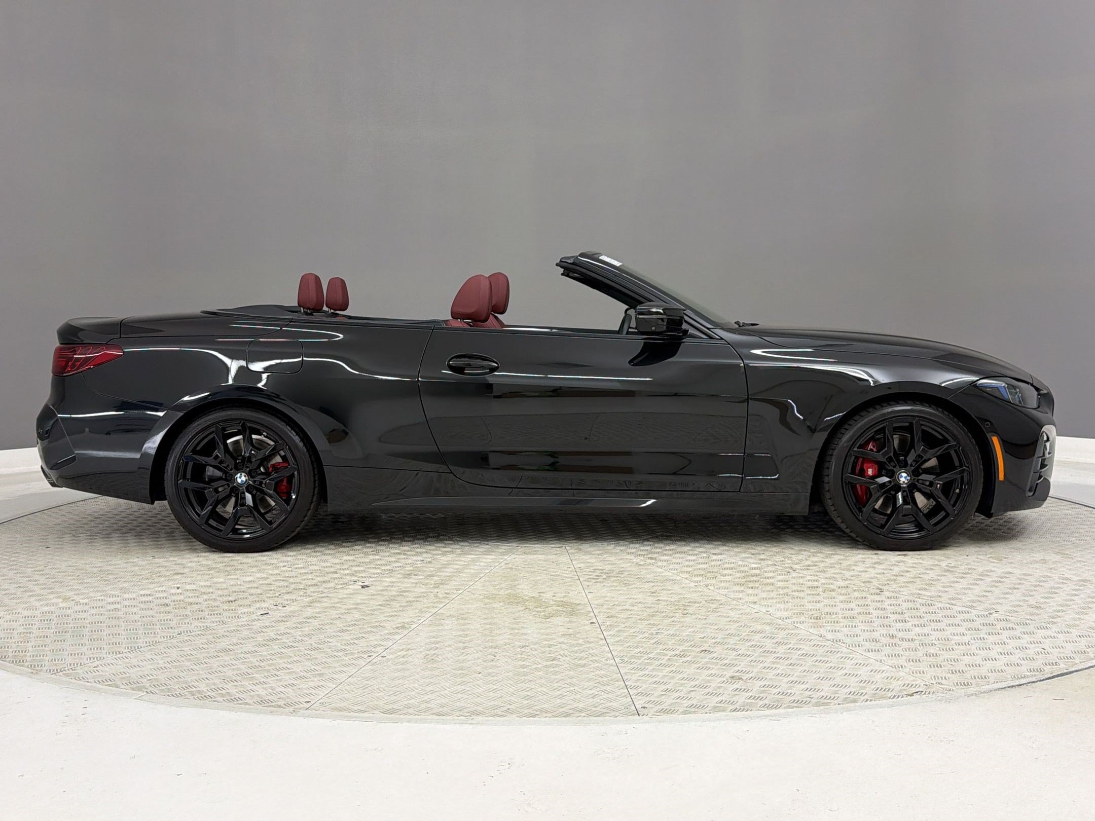 Used 2025 BMW M440i Convertible w/ Premium Package RWD image 8