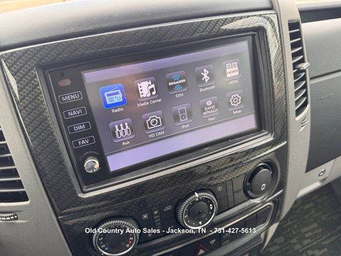 Used 2017 Mercedes-Benz Sprinter 3500 image 84