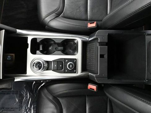 Used 2021 Ford Explorer Platinum w/ Equipment Group 601A image 34