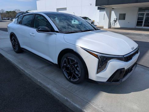 New 2026 Kia K4 GT-Line FWD image 6