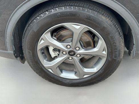 Used 2025 Ford Escape ST-Line w/ Tech Pack #1 FWD image 30