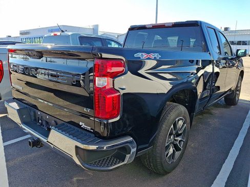 Used 2023 Chevrolet Silverado 1500 LT image 3
