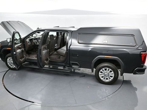 Used 2021 GMC Sierra 2500 Denali w/ Denali Ultimate Package image 42