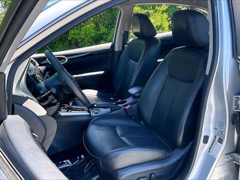 Used 2018 Nissan Sentra SL FWD image 8