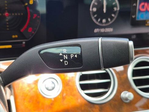 Used 2019 Mercedes-Benz E 300 image 12