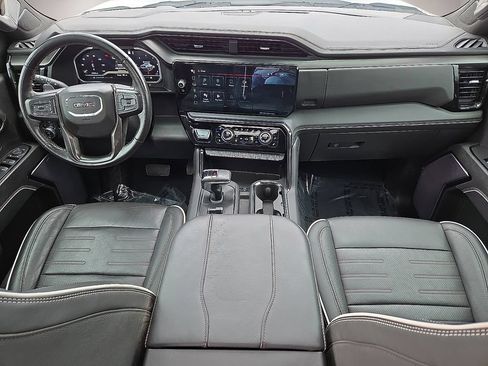 Used 2023 GMC Sierra 1500 AT4X w/ AT4X AEV Edition AWD/4WD image 18