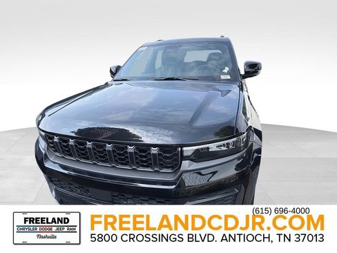 New 2026 Jeep Grand Cherokee Altitude AWD/4WD image 6