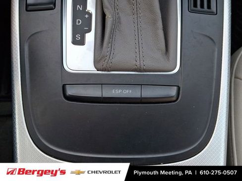 Used 2010 Audi A4 2.0T Premium AWD/4WD image 26
