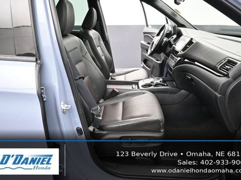 Used 2022 Honda Ridgeline Black Edition image 42