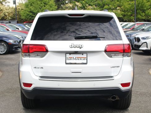 Used 2022 Jeep Grand Cherokee Limited AWD/4WD image 6