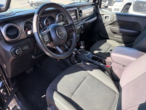 Used 2019 Jeep Wrangler Unlimited Sport S AWD/4WD image 27