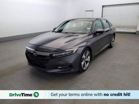 Used 2018 Honda Accord Touring image 1