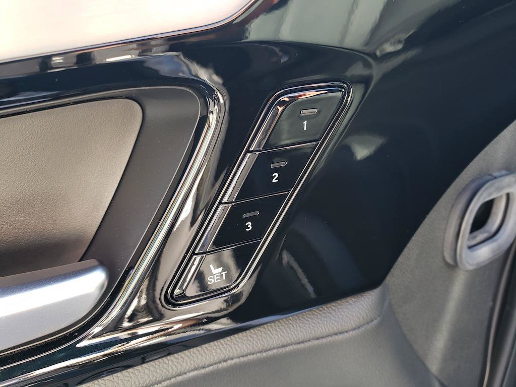 Certified 2026 Acura MDX SH-AWD image 21