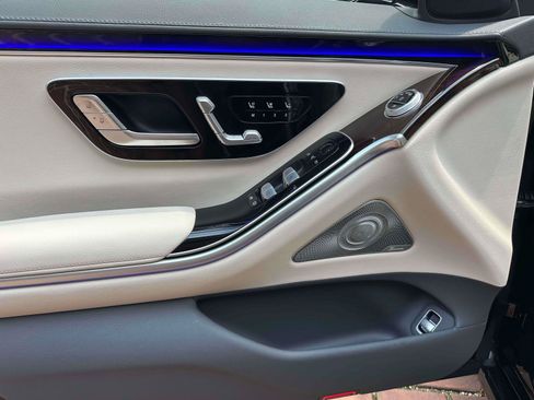 Certified 2023 Mercedes-Benz S 580 4MATIC Sedan image 14