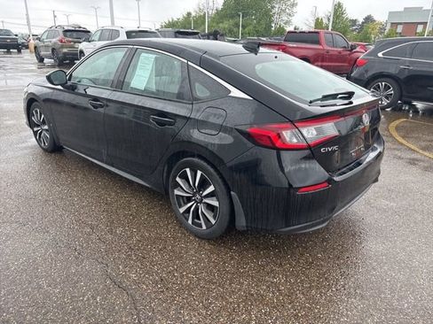 Used 2024 Honda Civic EX-L image 4