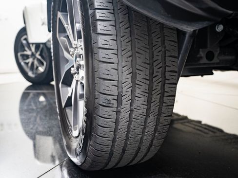 Used 2024 Jeep Wrangler Unlimited image 41