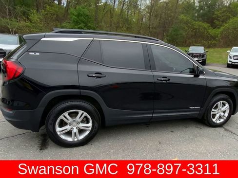Certified 2020 GMC Terrain SLE w/ Driver Convenience Package AWD/4WD image 10