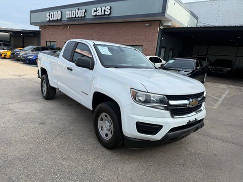 Used 2018 Chevrolet Colorado W/T RWD image 3