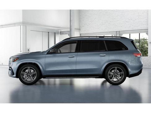New 2026 Mercedes-Benz GLS 450 GLS 450 4MATIC SUV image 34