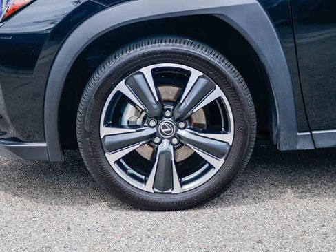 Used 2024 Lexus UX 250h FWD image 9