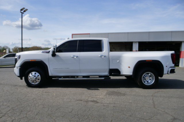 Used 2026 GMC Sierra 3500 Denali w/ Denali Reserve Package AWD/4WD image 30