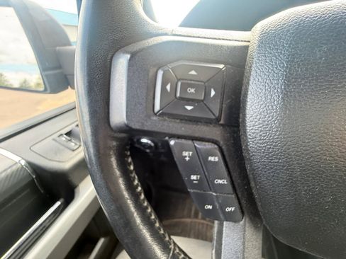 Used 2018 Ford F150 XLT w/ Equipment Group 302A Luxury AWD/4WD image 15