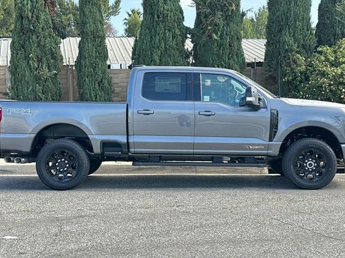 New 2026 Ford F250 Lariat w/ Black Appearance Package AWD/4WD image 3
