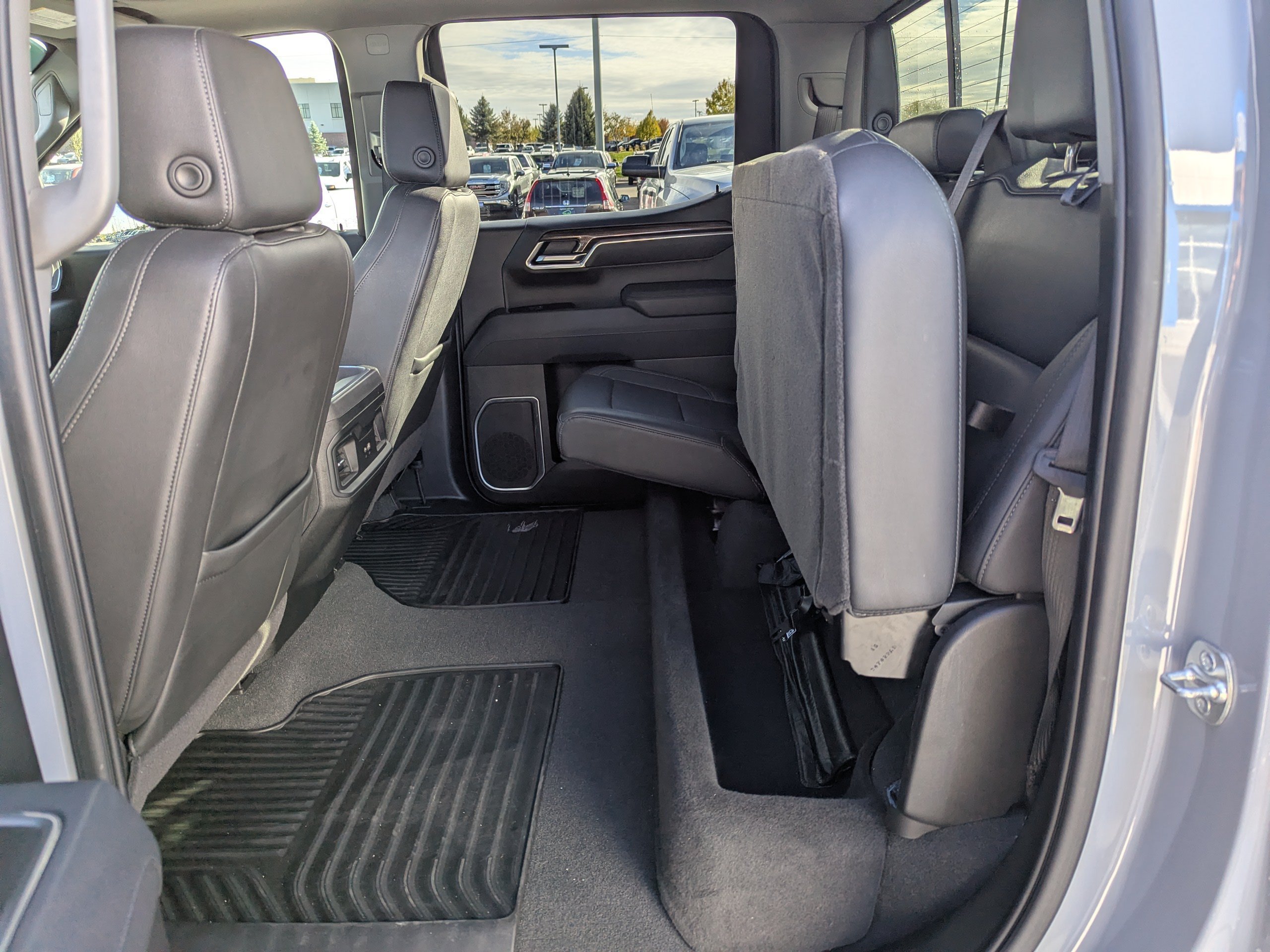 Certified 2025 Chevrolet Silverado 1500 RST w/ Convenience Package II AWD/4WD image 33