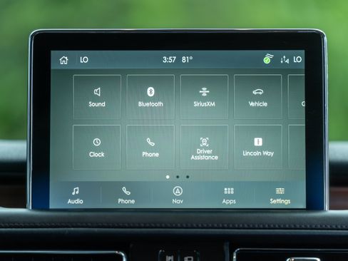 Used 2023 Lincoln Aviator Reserve w/ Jet Package RWD image 27