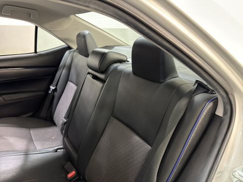 Used 2018 Toyota Corolla SE w/ Body Protection Package FWD image 7