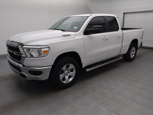 Used 2022 RAM 1500 Big Horn AWD/4WD image 2