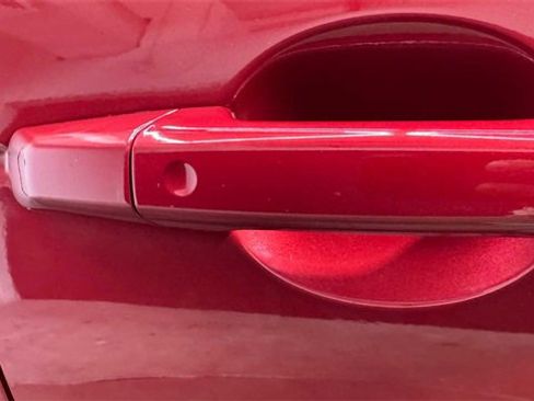 Used 2019 Land Rover Discovery Sport HSE image 12