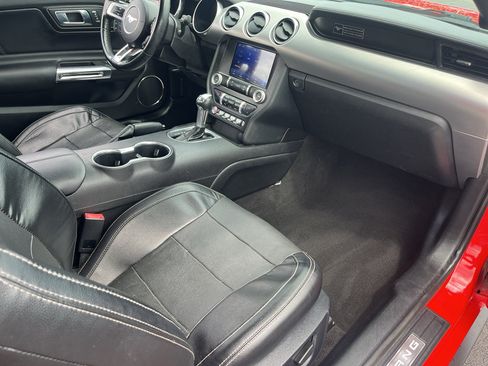 Used 2020 Ford Mustang Premium RWD image 23