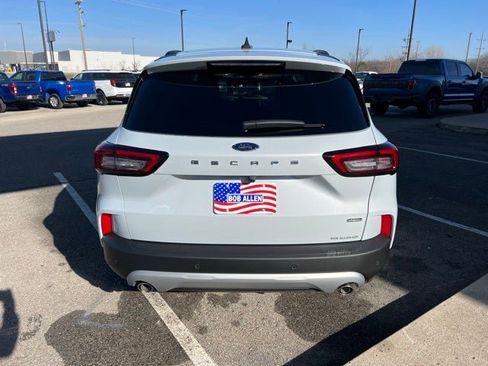 New 2026 Ford Escape Base image 4