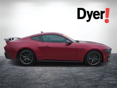 Used 2025 Ford Mustang Dark Horse image 2