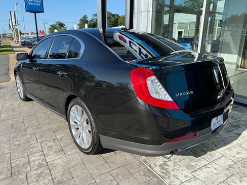 Used 2013 Lincoln MKS AWD image 2
