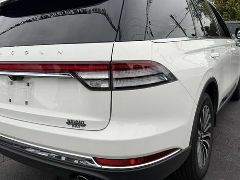 Certified 2023 Lincoln Aviator Reserve w/ Elements Package Plus AWD/4WD image 6
