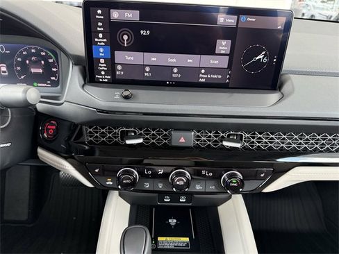 Used 2024 Honda Accord Touring image 16