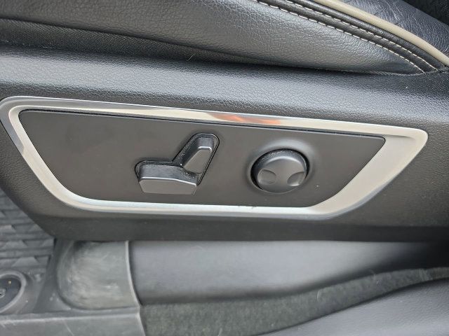 Used 2023 RAM 1500 Laramie AWD/4WD image 26