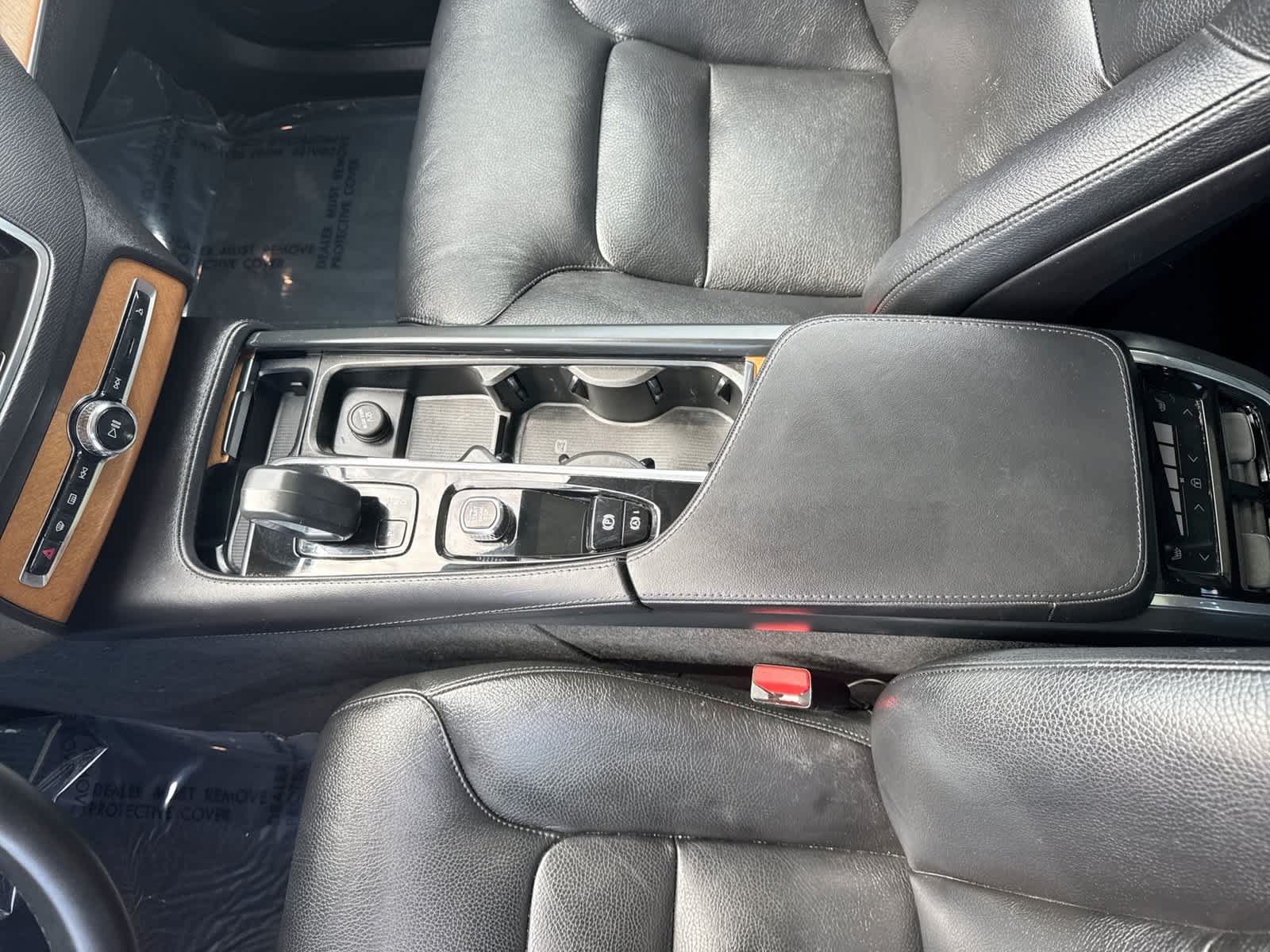 Used 2023 Volvo XC90 B6 Plus w/ Protection Package Premier AWD/4WD image 26